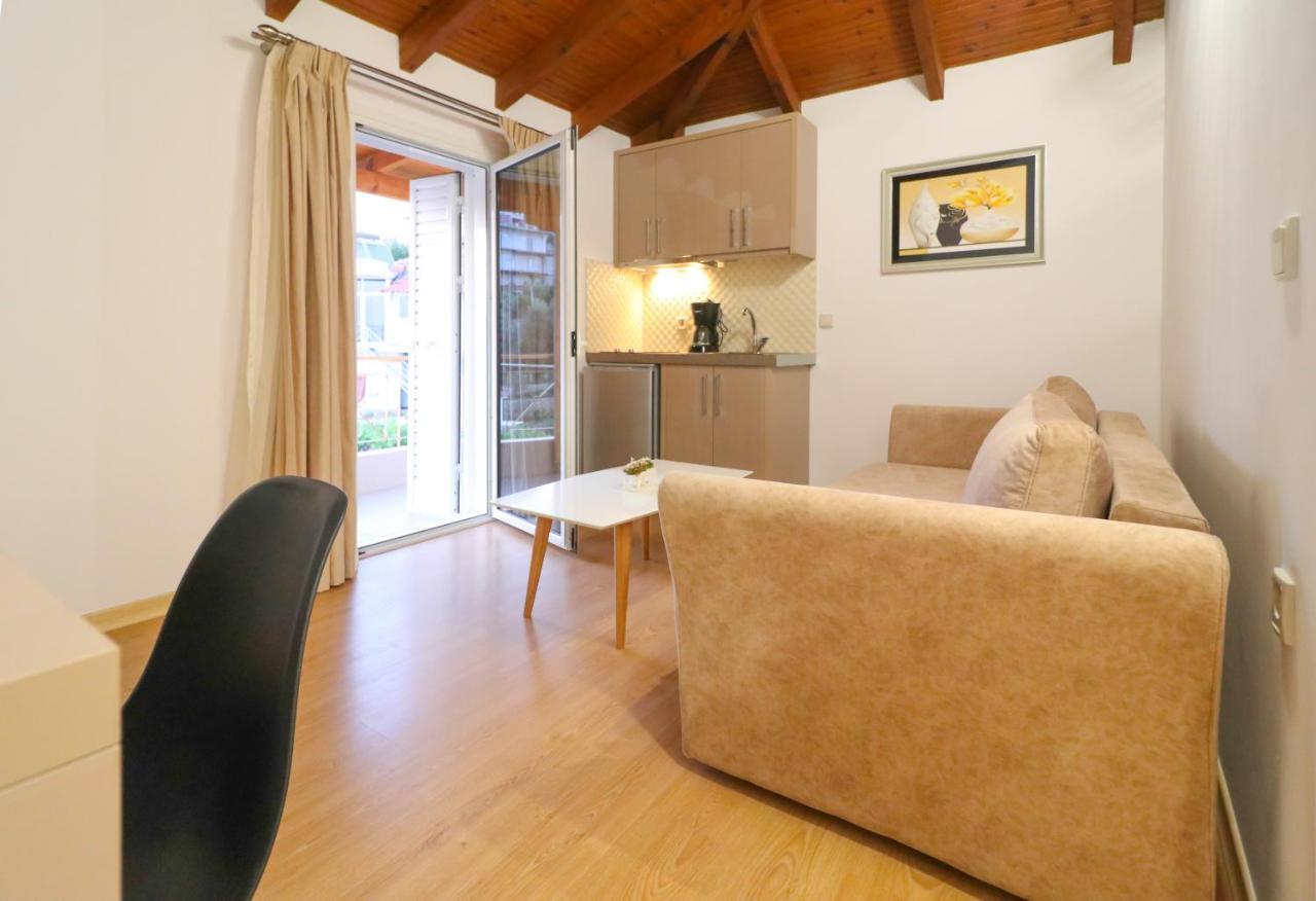 Lido Apartments ฮีมาเรอ ภายนอก รูปภาพ