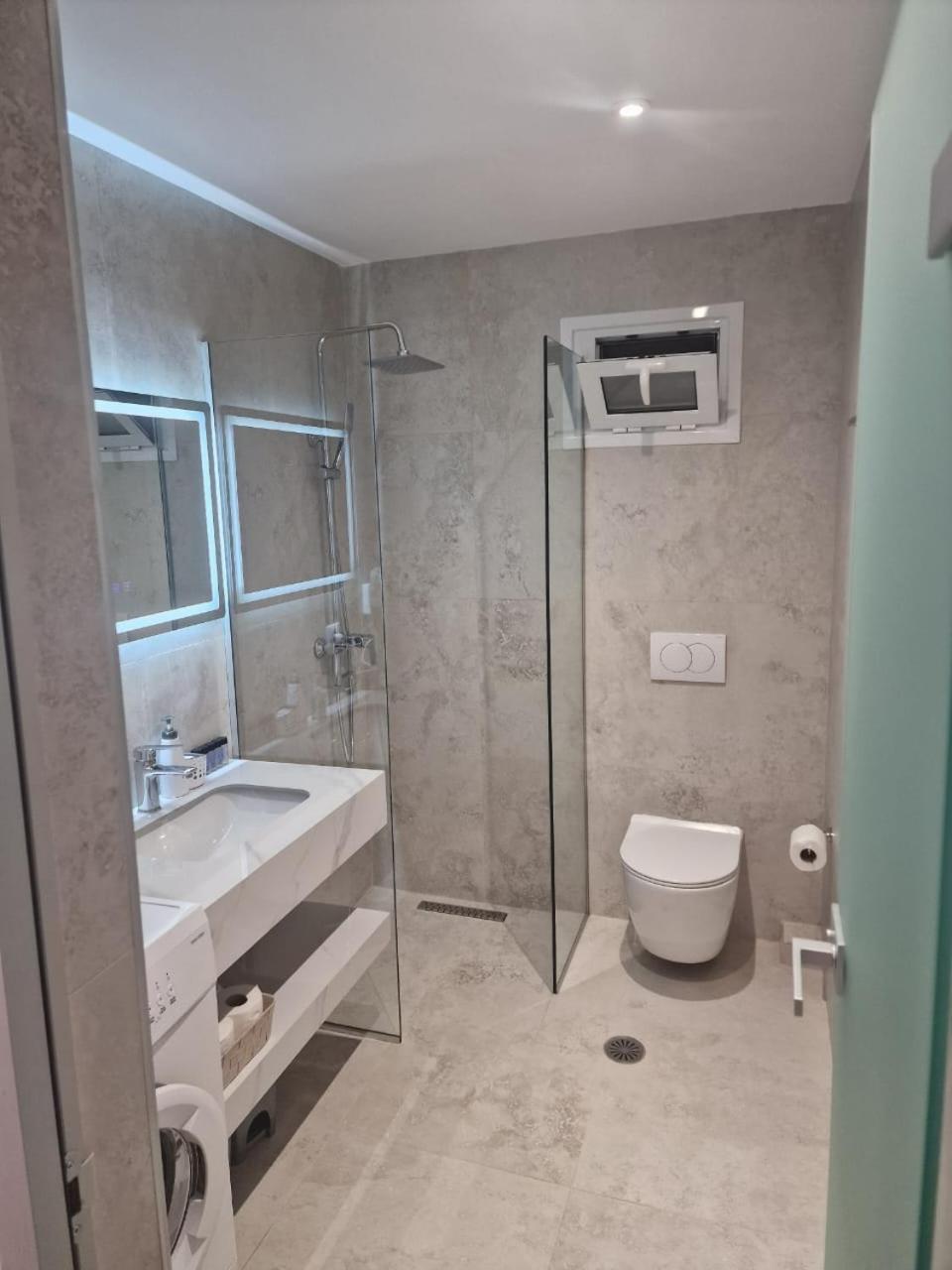 Lido Apartments ฮีมาเรอ ภายนอก รูปภาพ